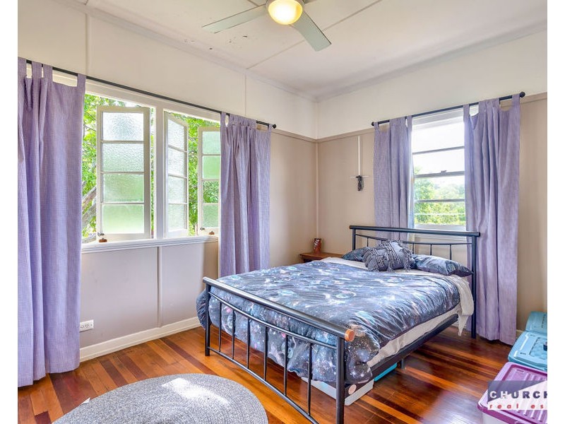 99 Kidgell St, Stafford QLD 4053