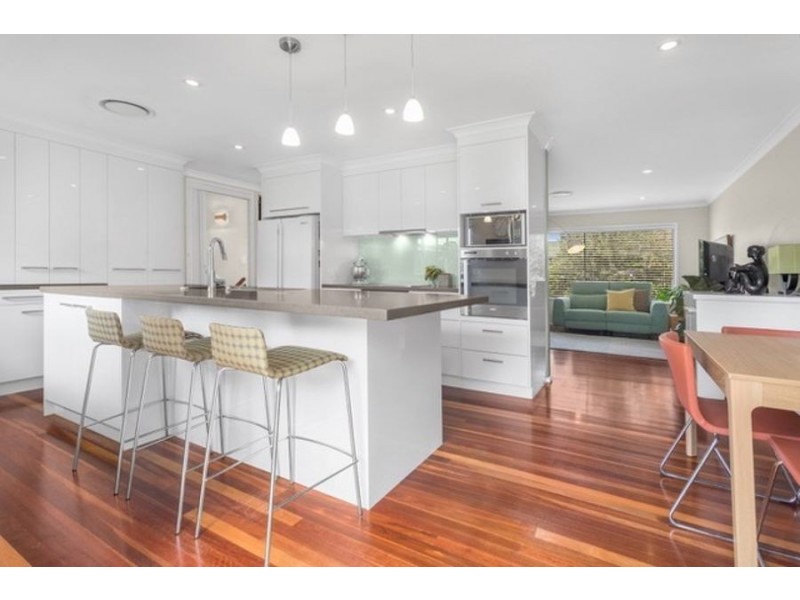 7 Caratel Street, Stafford Heights QLD 4053