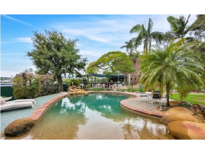 5/9-11 Ascog Tce, Toowong QLD 4066