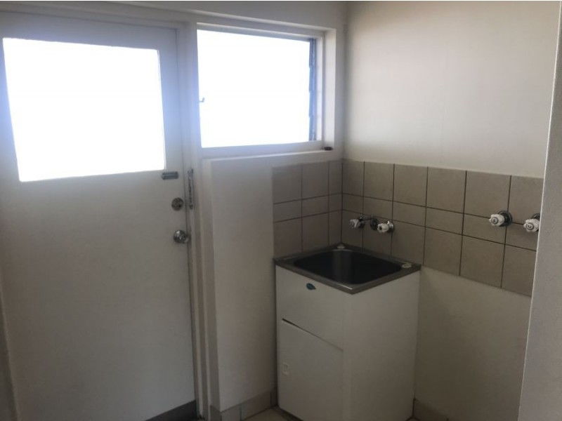 8/60 Chalk Street, Wooloowin QLD 4030