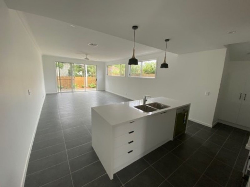 2/42 Khartoum Street, Gordon Park QLD 4031