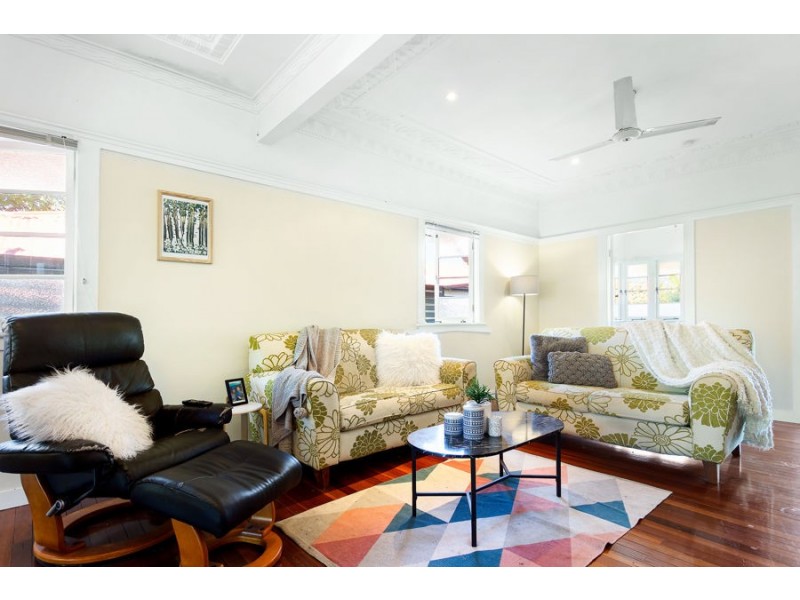 30 Laura St, Lutwyche QLD 4030