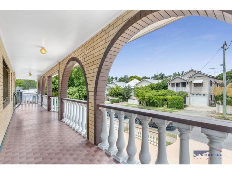 52 Wellington Street, Wooloowin QLD 4030