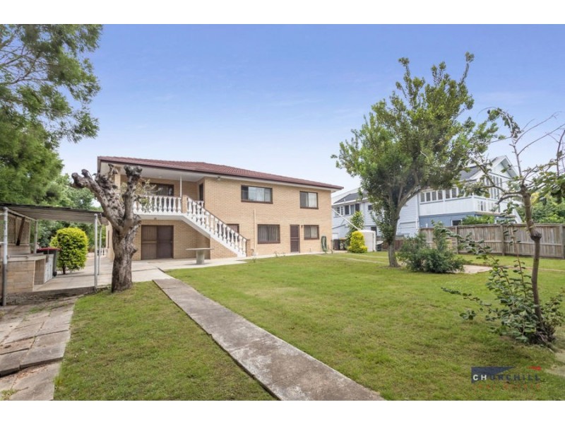 52 Wellington Street, Wooloowin QLD 4030