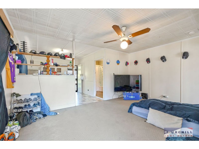 114 Days Road, Grange QLD 4051