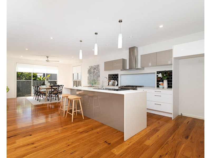 33 Little Barron Street, Gordon Park QLD 4031