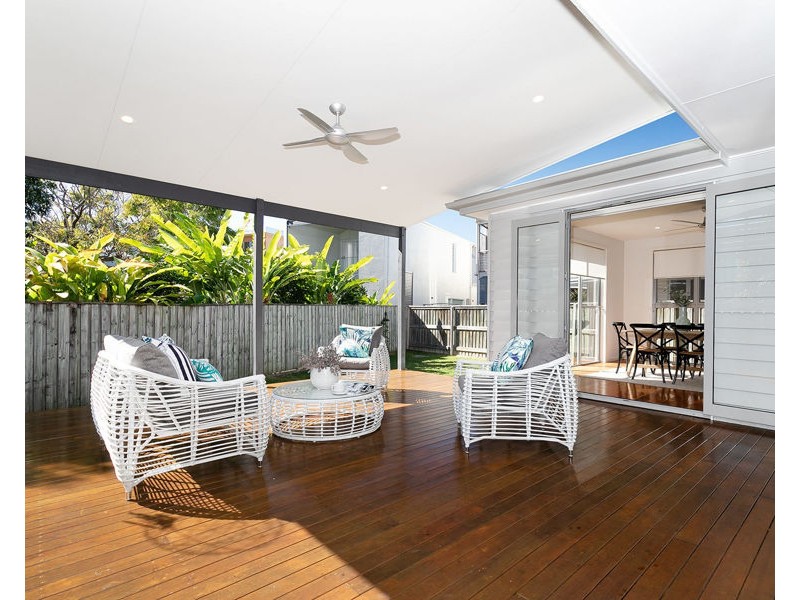 33 Little Barron Street, Gordon Park QLD 4031