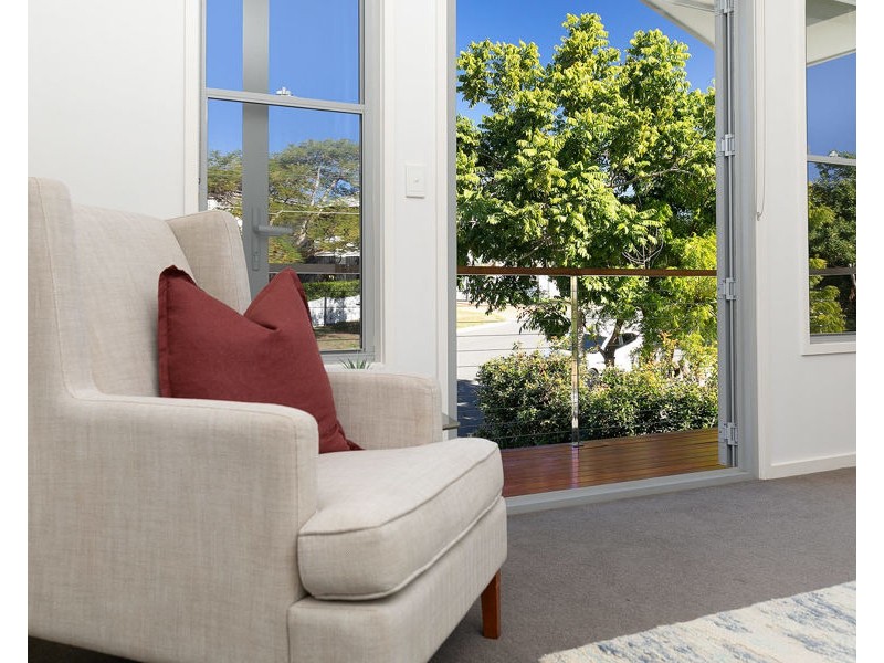 33 Little Barron Street, Gordon Park QLD 4031