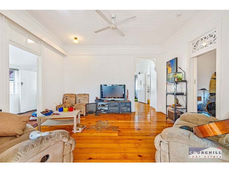 17 Maygar St, Windsor QLD 4030