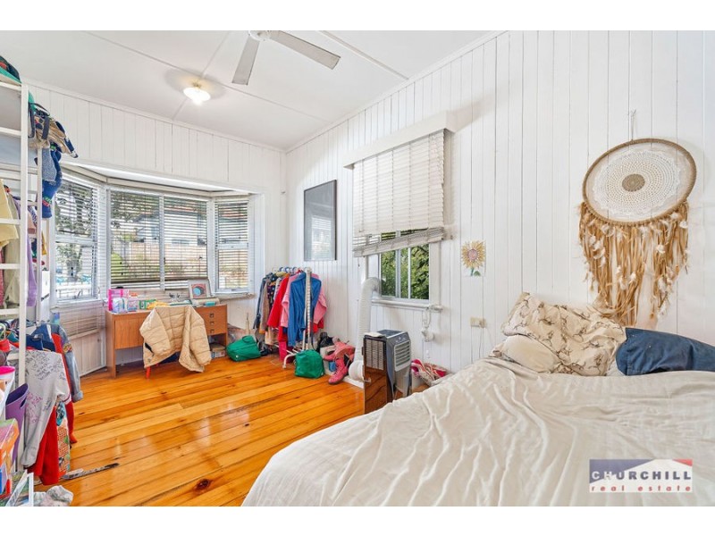17 Maygar St, Windsor QLD 4030