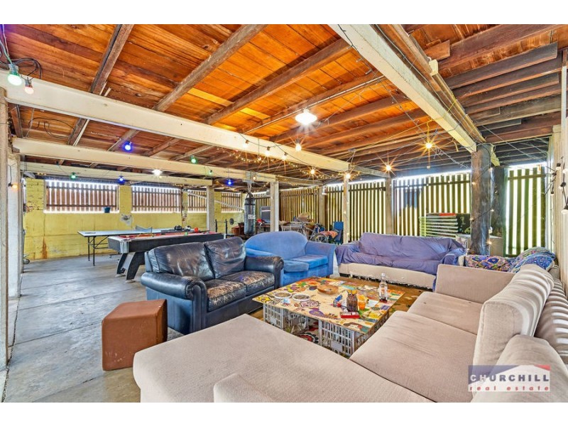 17 Maygar St, Windsor QLD 4030