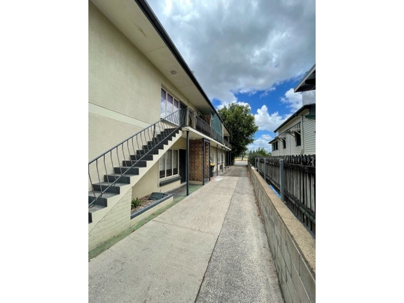 2/78 Blackmore Street, Windsor QLD 4030