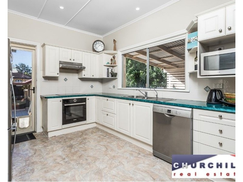 64 Shields Street, Redcliffe QLD 4020