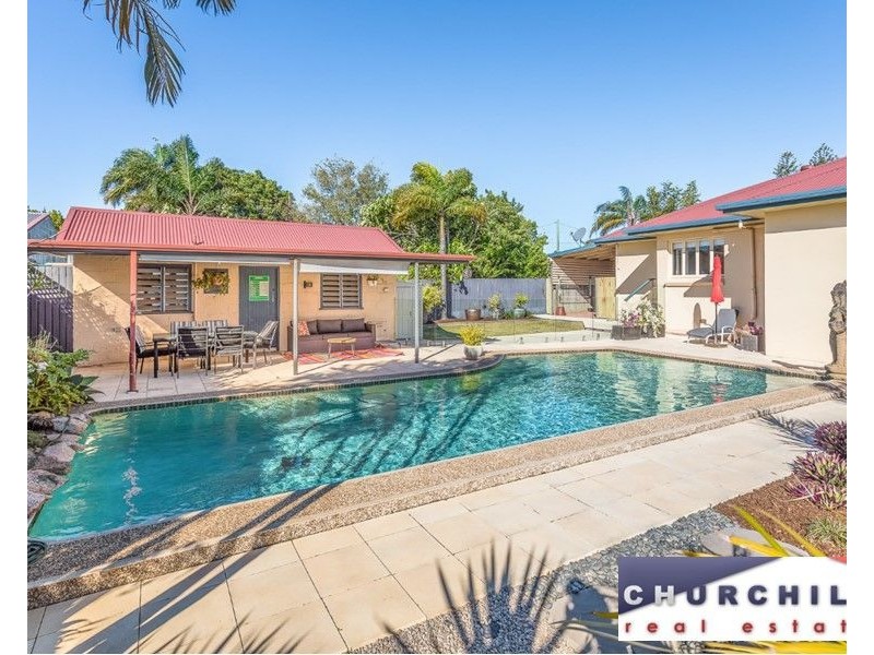 64 Shields Street, Redcliffe QLD 4020
