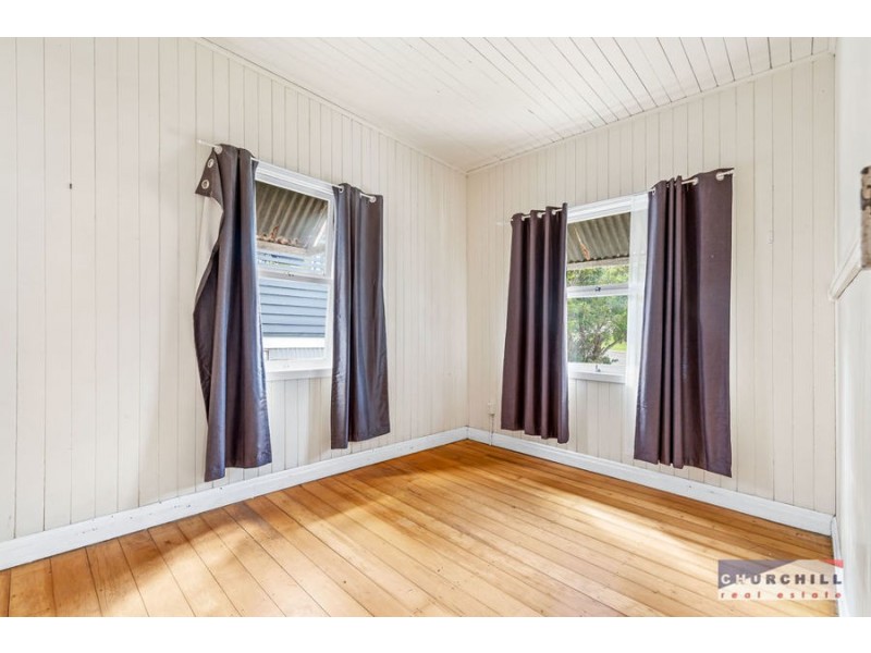 33 FIFTH AVENUE, Kedron QLD 4031