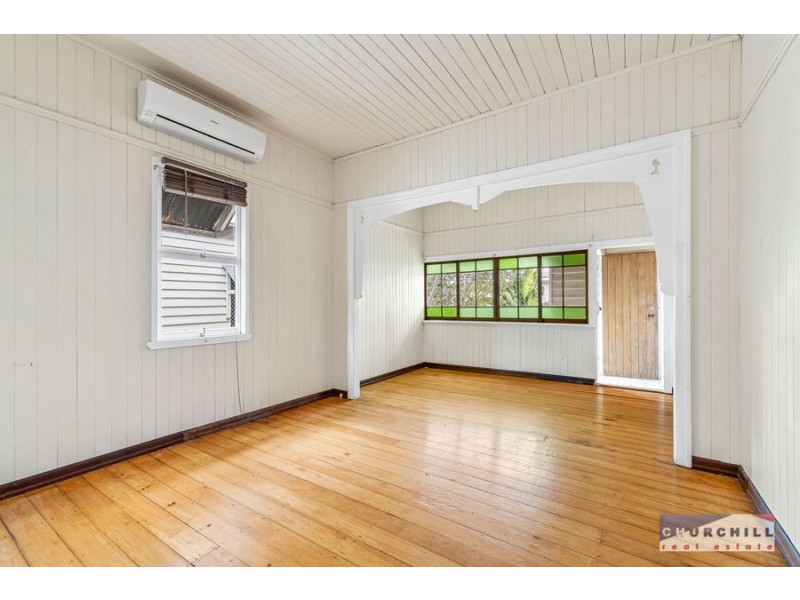 33 FIFTH AVENUE, Kedron QLD 4031