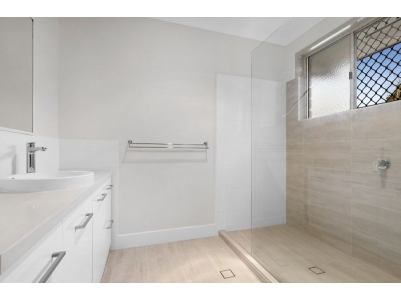 72 Gilbert Road, Lutwyche QLD 4030