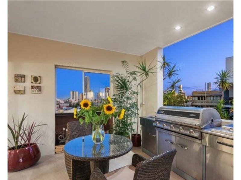 28/451 Gregory Terrace, Spring Hill QLD 4000