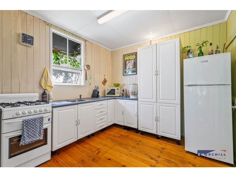 82 Homebush Rd, Kedron QLD 4031