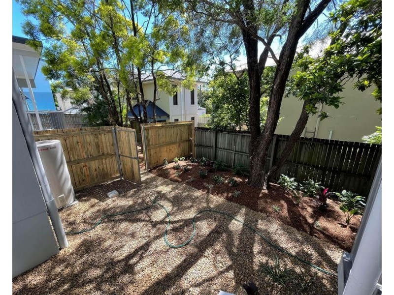 2/5 Wood Street, Kedron QLD 4031