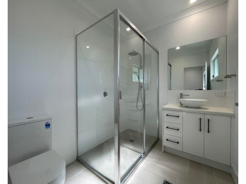 2/5 Wood Street, Kedron QLD 4031