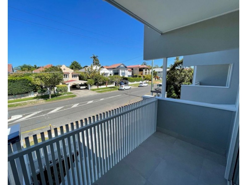 2/5 Wood Street, Kedron QLD 4031