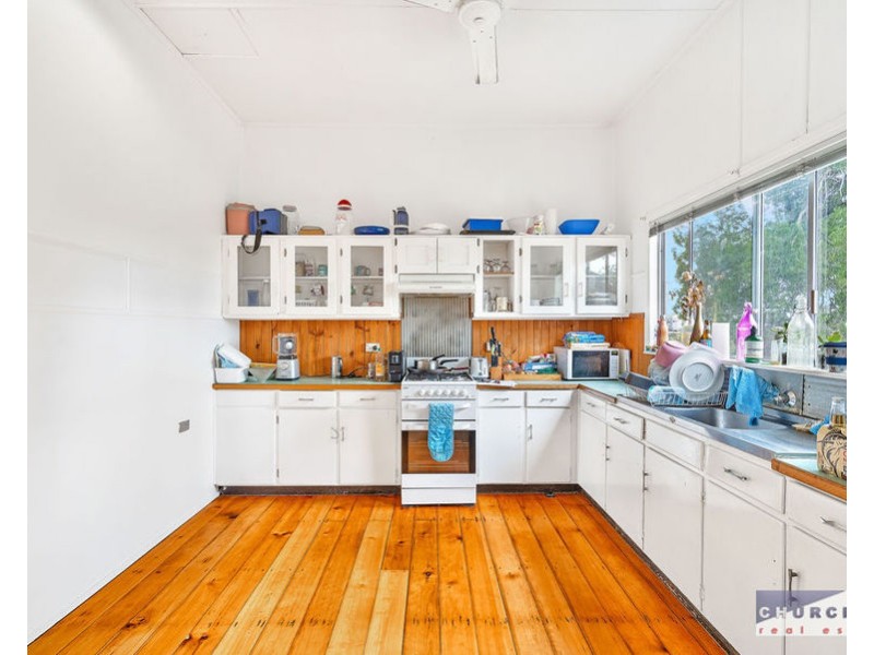 17 Maygar St, Windsor QLD 4030