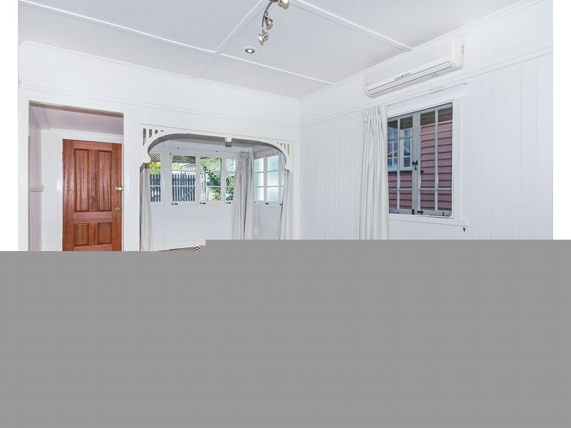 36 Cartwright St, Windsor QLD 4030