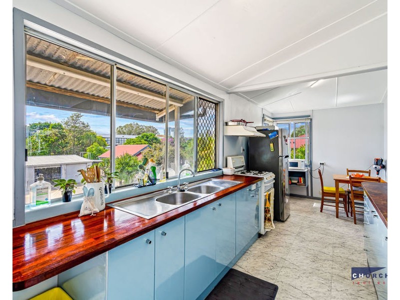 50 Bowen St, Windsor QLD 4030