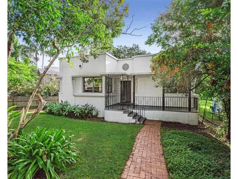 19 Lorward Avenue, Bardon QLD 4065