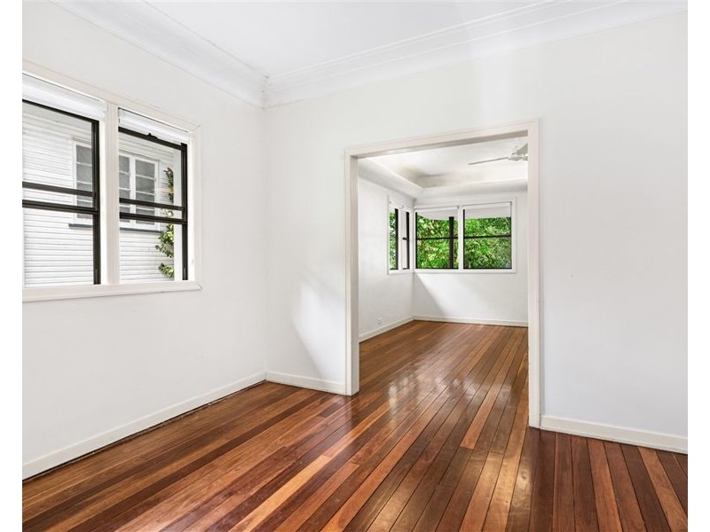 19 Lorward Avenue, Bardon QLD 4065