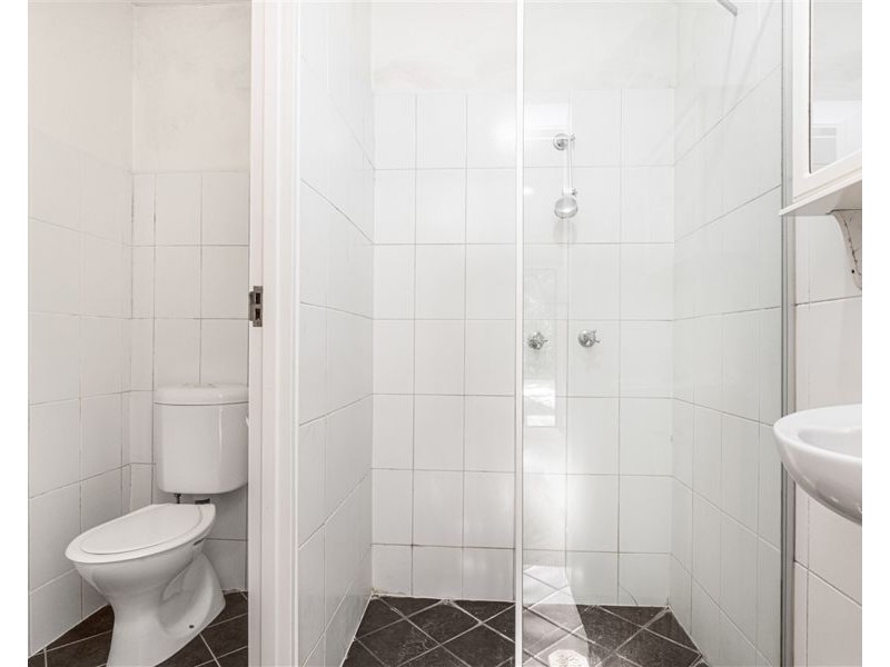 19 Lorward Avenue, Bardon QLD 4065