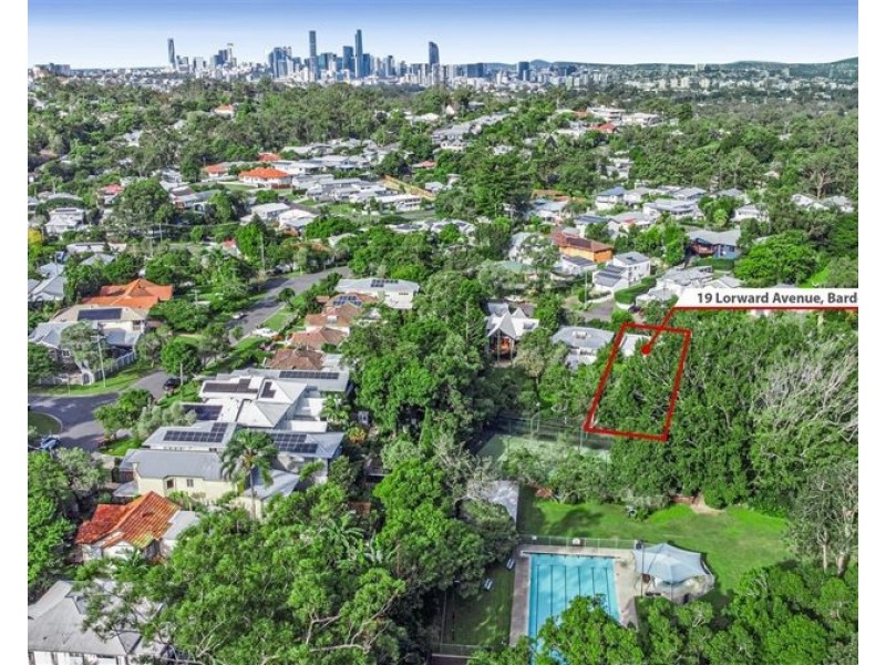 19 Lorward Avenue, Bardon QLD 4065