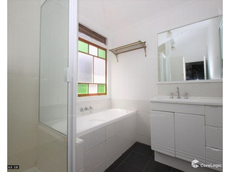 23 Gilbert Road, Windsor QLD 4030