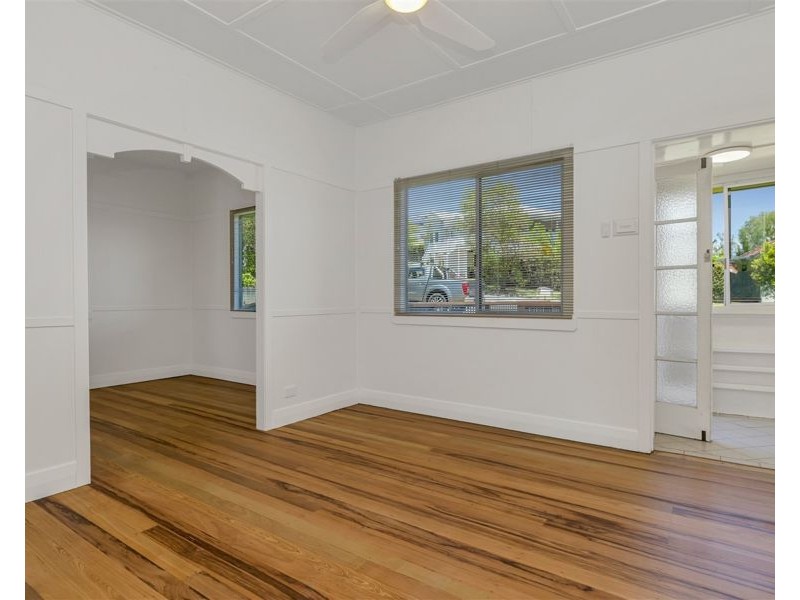 49 Bedford Street, Gordon Park QLD 4031