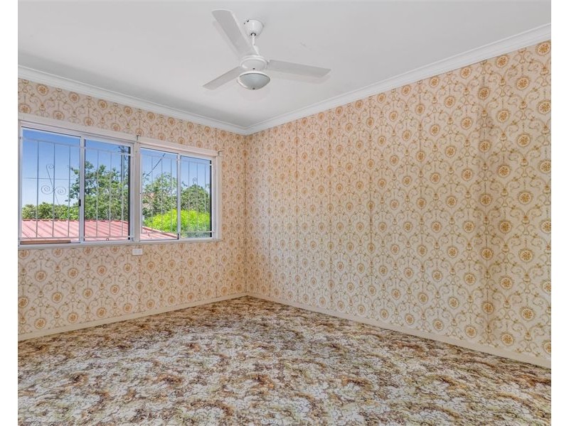 53 Redwood St, Stafford Heights QLD 4053