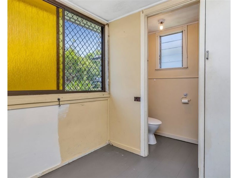 53 Redwood St, Stafford Heights QLD 4053