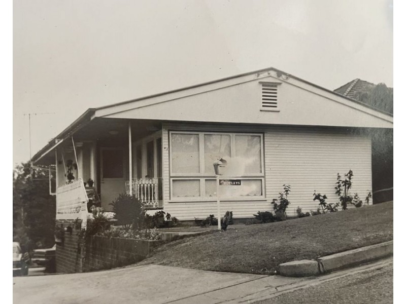 42 Coverdale St, Indooroopilly QLD 4068