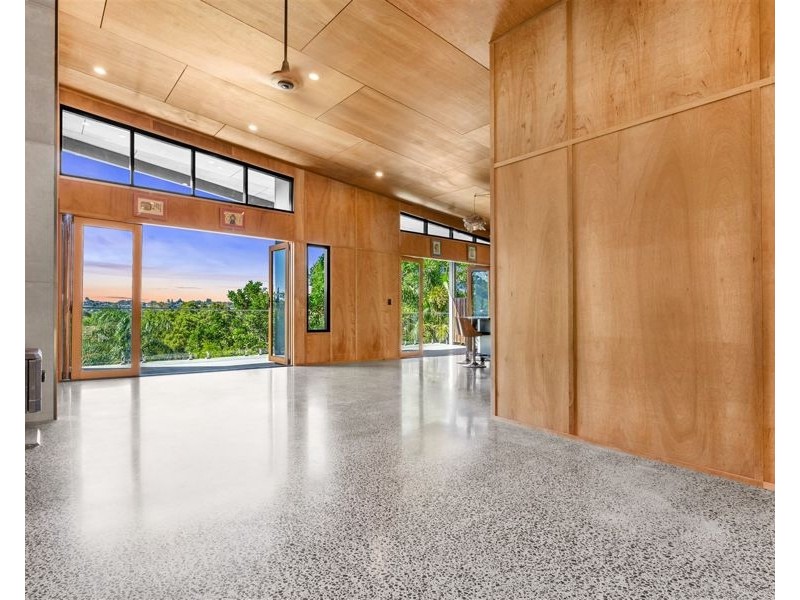 24 Greenway Street, Grange QLD 4051