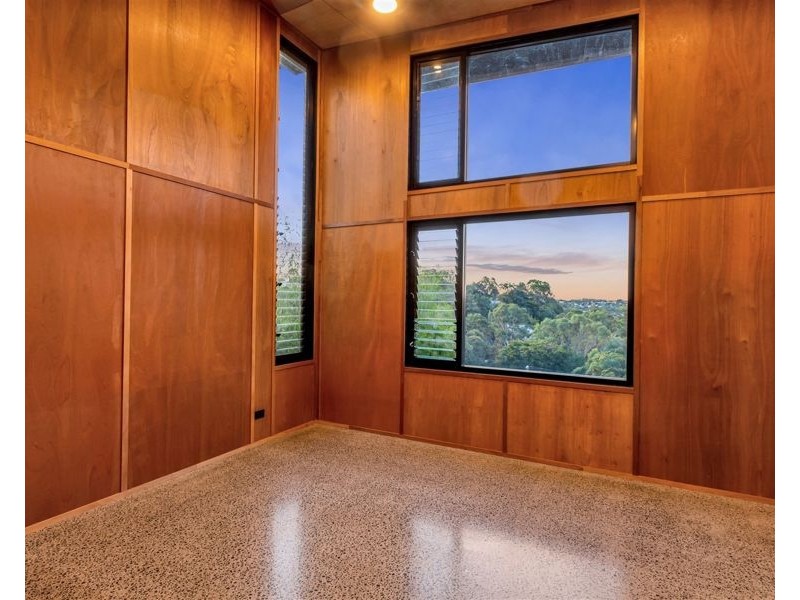 24 Greenway Street, Grange QLD 4051