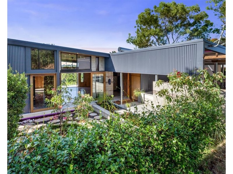 24 Greenway Street, Grange QLD 4051