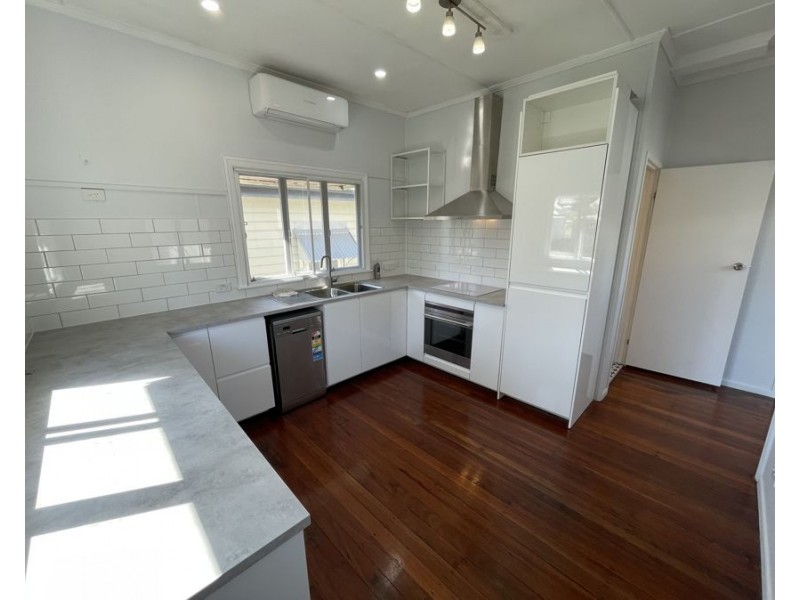 35 Taylor Street, Windsor QLD 4030