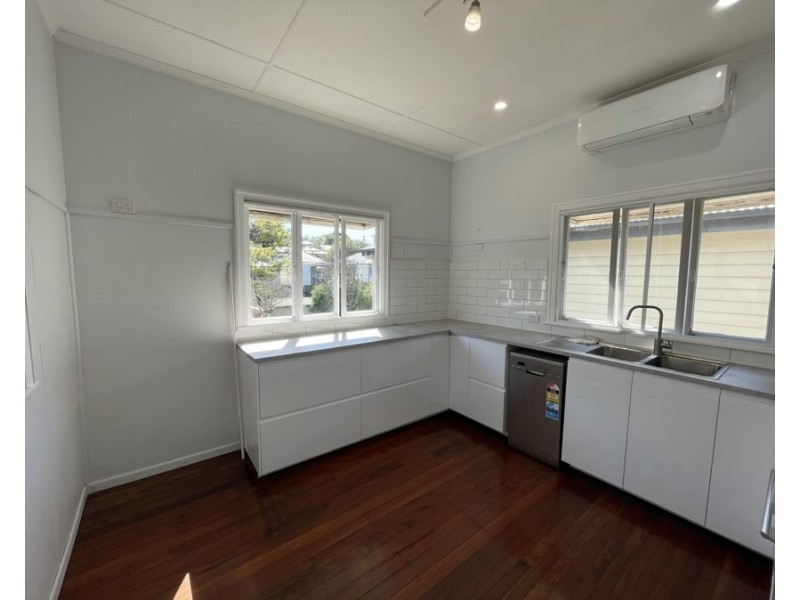 35 Taylor Street, Windsor QLD 4030