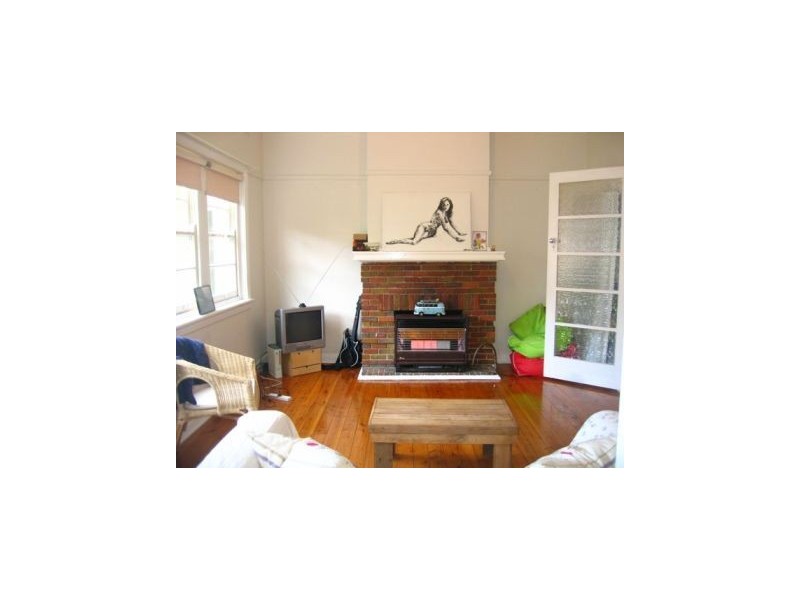 2/20 EUROBIN AVENUE, Manly NSW 2095