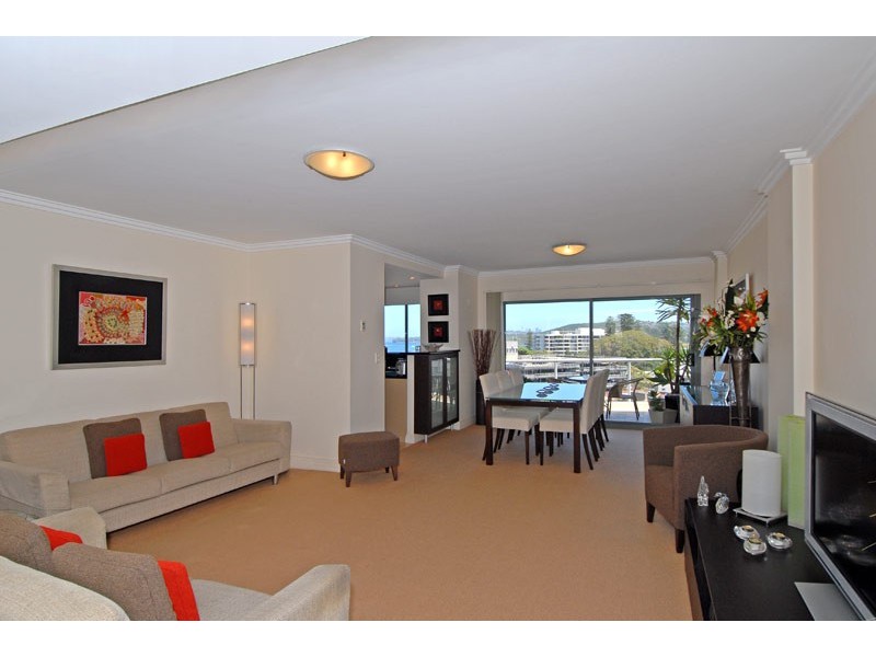 Pacific Waves 802/9-15 Central Avenue, Manly NSW 2095