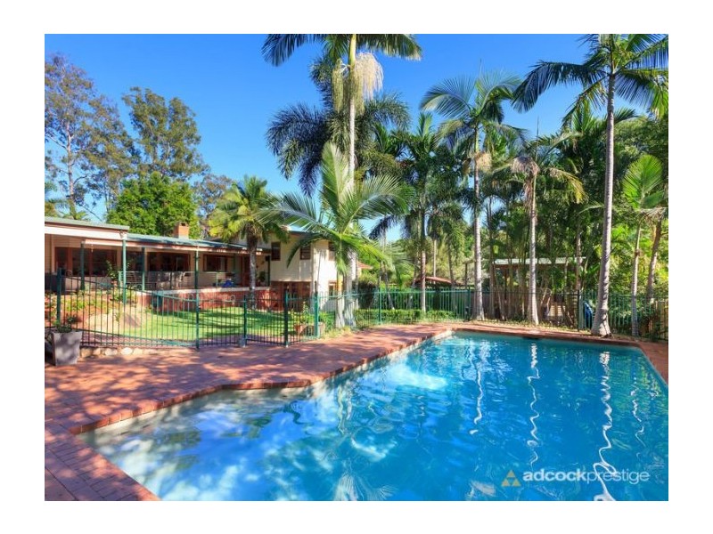 124 Harts Road, Indooroopilly QLD 4068