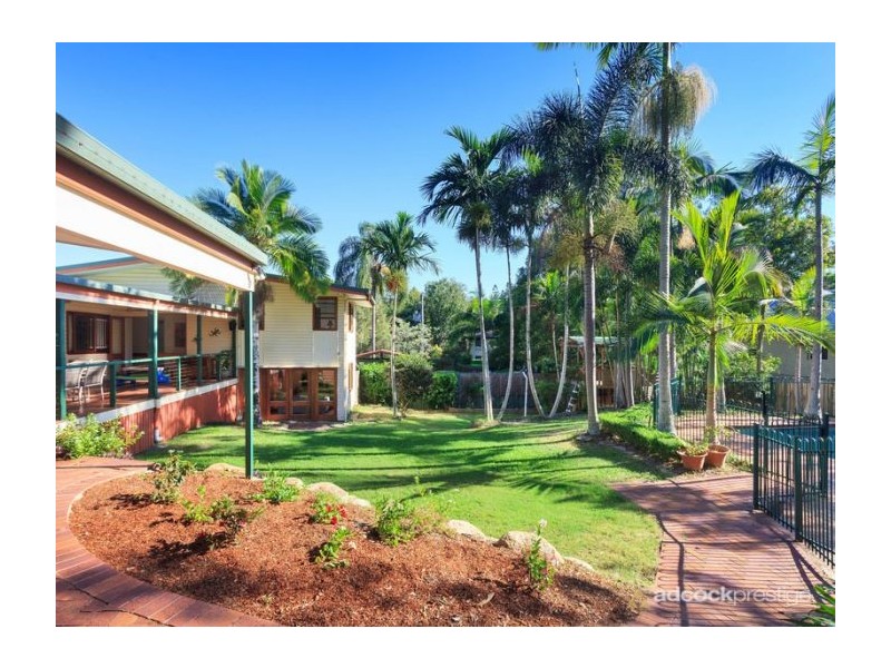 124 Harts Road, Indooroopilly QLD 4068