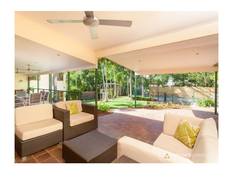 124 Harts Road, Indooroopilly QLD 4068
