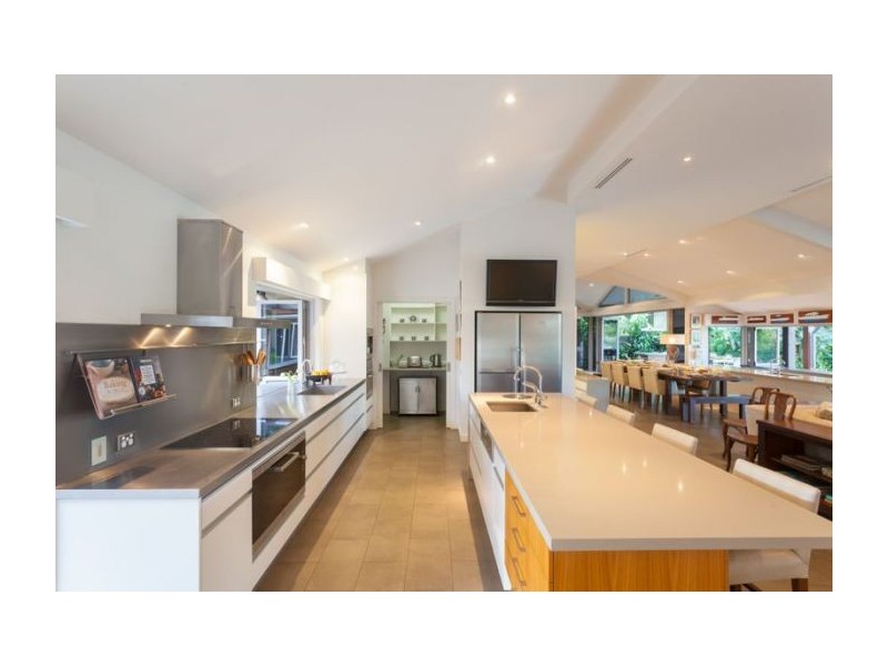 15 Ningana Street, Fig Tree Pocket QLD 4069
