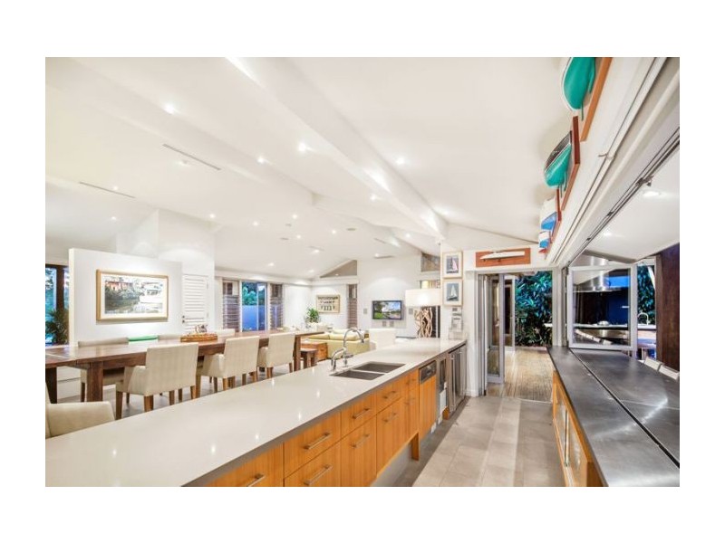 15 Ningana Street, Fig Tree Pocket QLD 4069